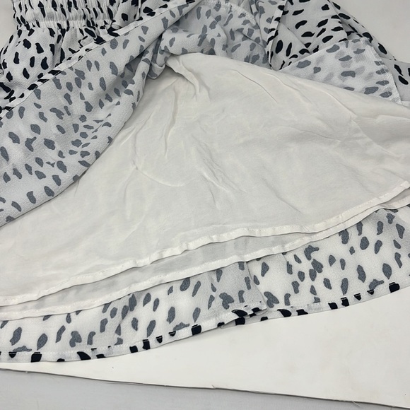 Princess Polly polka dot skirt 4 - Picture 7 of 9